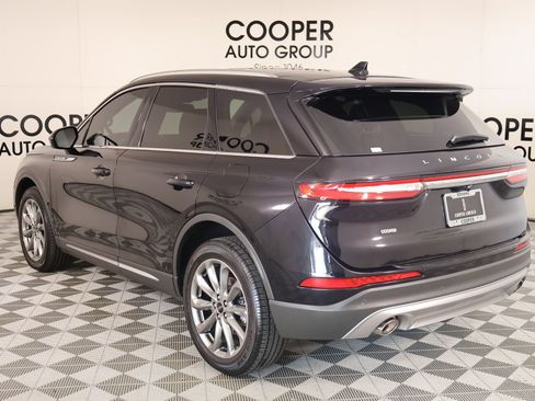 Used 2020 Lincoln Corsair FWD w/ Premium Package image 25