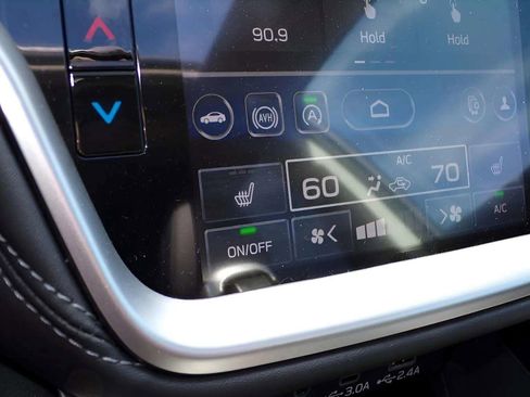 Certified 2025 Subaru Outback Limited image 12