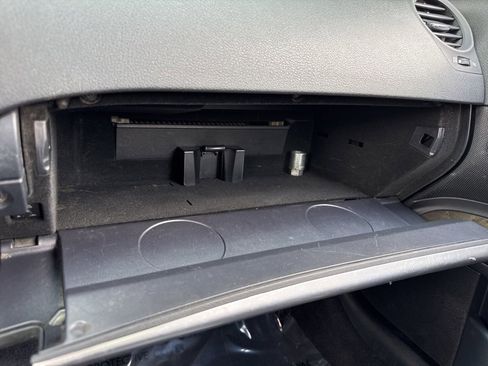 Used 2014 Lexus IS 250C image 21