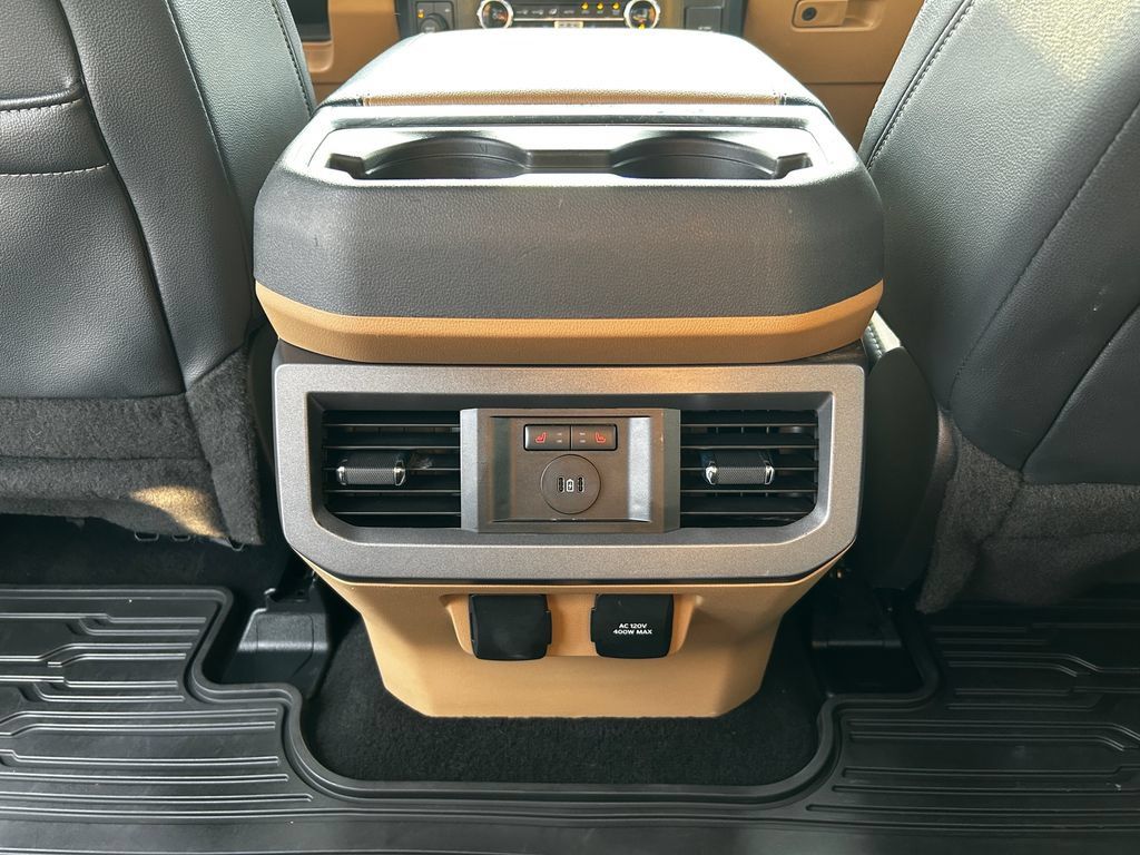 Used 2023 Ford F250 Lariat w/ Chrome Package AWD/4WD image 11