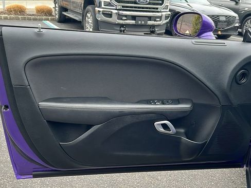 Used 2018 Dodge Challenger R/T image 20