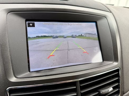 Used 2016 Lincoln MKT AWD w/ Equipment Group 201A image 25