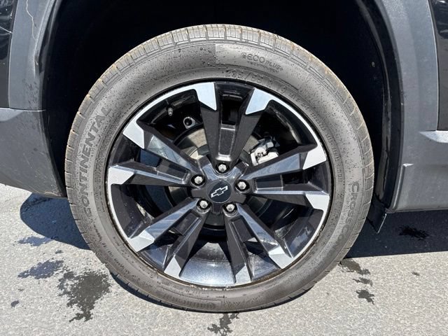 Used 2025 Chevrolet Equinox RS AWD/4WD image 9