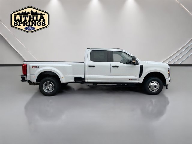 New 2027 Ford F350 XL w/ STX Appearance Package AWD/4WD image 3
