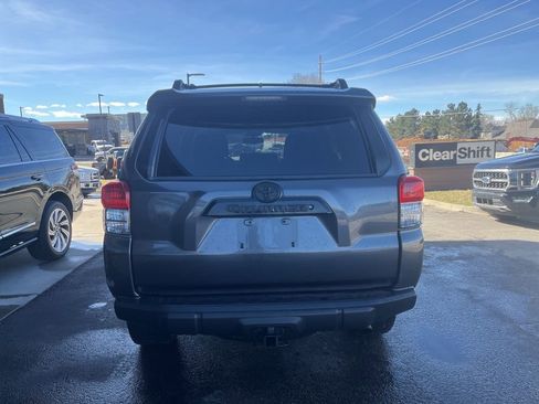 Used 2011 Toyota 4Runner Trail image 5