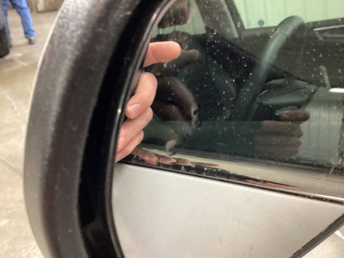 Used 2024 Ford Edge SEL w/ Convenience Package image 12