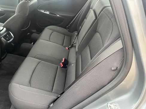 Used 2025 Chevrolet Malibu LT image 17