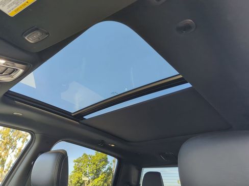 Used 2025 RAM 1500 RHO w/ RHO Level 1 Equipment Group image 17