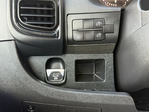 Used 2022 RAM ProMaster 3500 w/ Fleet Safety Group (AWQ) FWD image 19