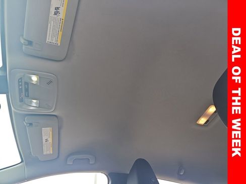 Used 2018 Chevrolet Malibu LT image 29