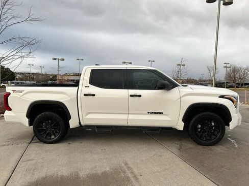 Used 2023 Toyota Tundra SR5 AWD/4WD image 9