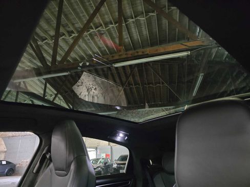 Used 2021 Porsche Cayenne GTS image 20