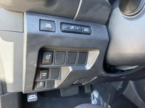 Used 2023 Nissan Frontier Pro-X w/ Technology Package image 31