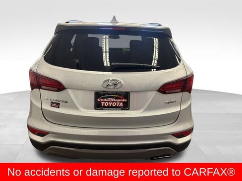 Used 2017 Hyundai Santa Fe Sport image 4