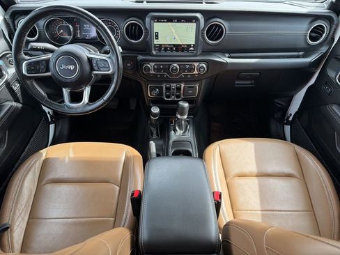 Used 2021 Jeep Gladiator Overland w/ Popular Equipment Package image 23