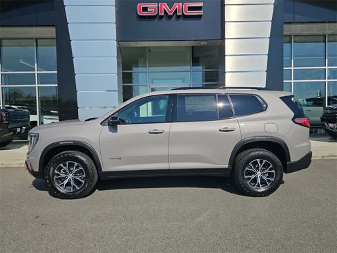 New 2026 GMC Acadia AT4 image 4