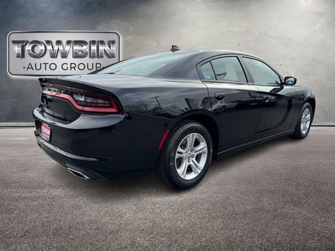 Used 2023 Dodge Charger SXT image 4