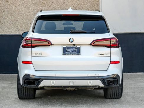 Used 2022 BMW X5 sDrive40i w/ M Sport Package RWD image 9