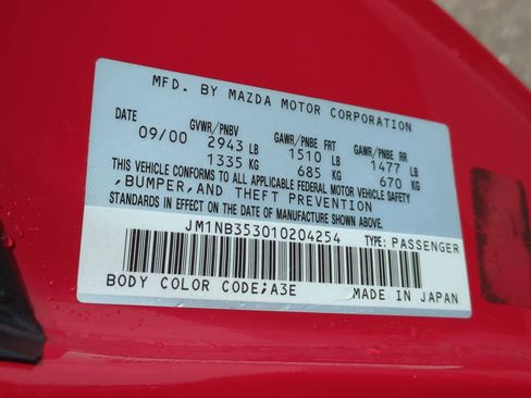 Used 2001 MAZDA MX-5 Miata RWD image 32