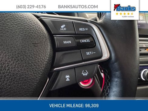 Used 2018 Honda Accord Touring image 14