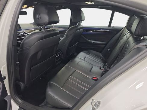 Used 2018 BMW 540i xDrive AWD/4WD image 12
