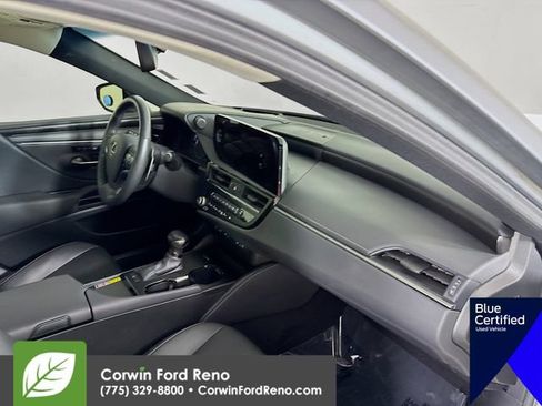 Used 2024 Lexus ES 250 w/ Premium Package AWD/4WD image 32