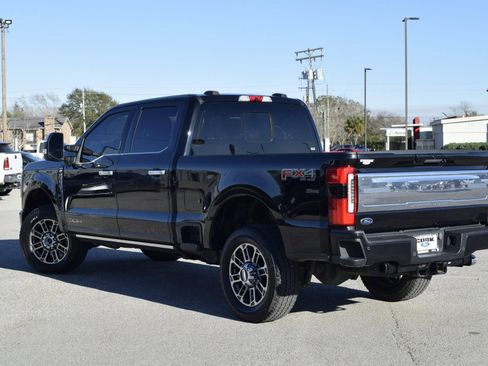 Used 2024 Ford F250 Limited w/ FX4 Off-Road Package image 9