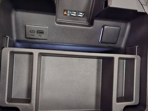 Used 2023 GMC Sierra 1500 Denali w/ Denali Reserve Package image 30