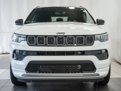 Certified 2025 Jeep Compass Limited w/ High Altitude Package AWD/4WD image 2