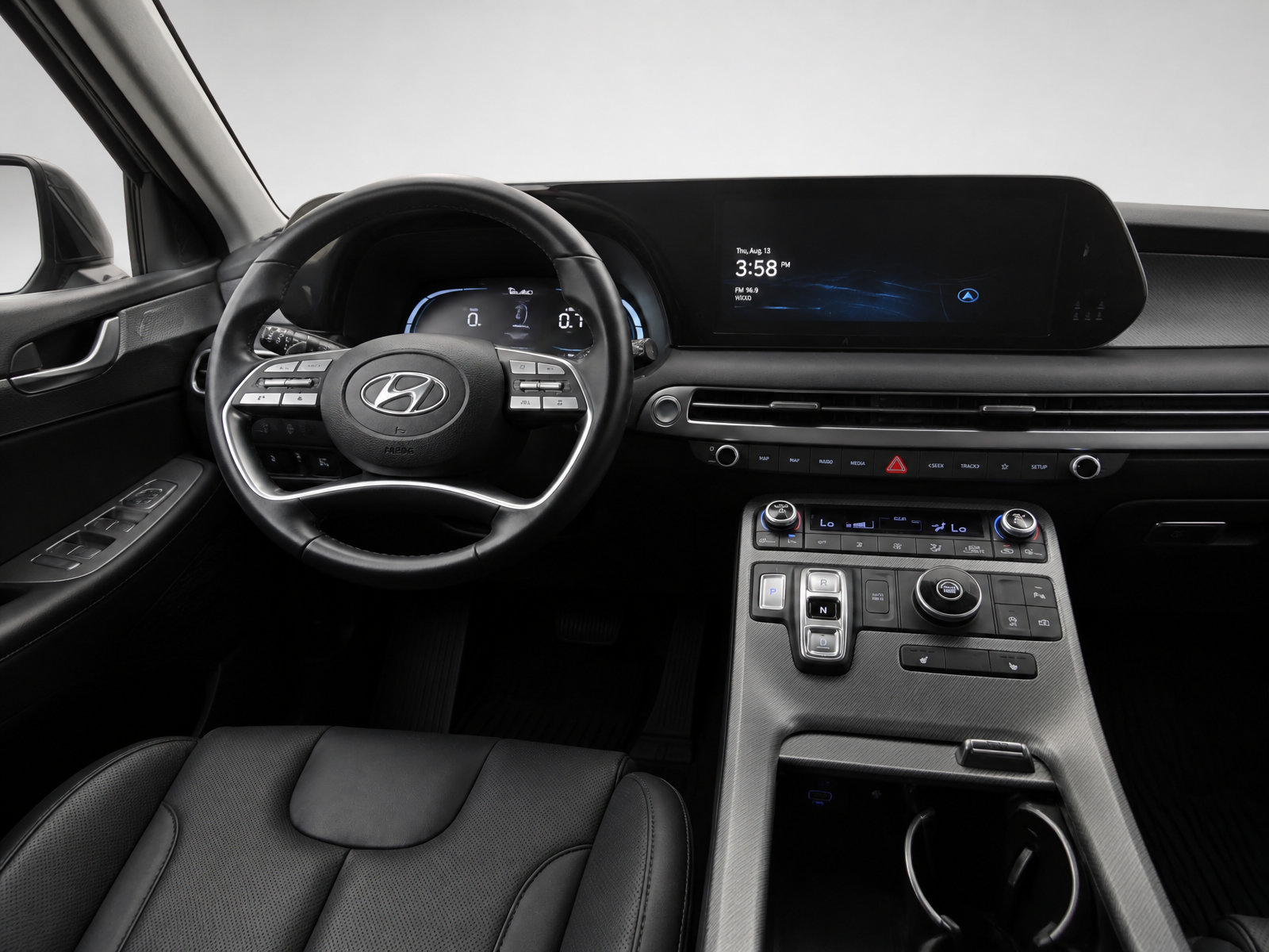 Used 2024 Hyundai Palisade SEL FWD image 19