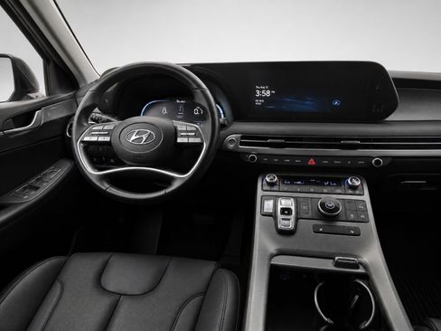 Used 2024 Hyundai Palisade SEL FWD image 19