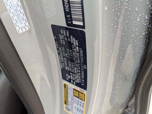 New 2026 Kia Carnival SX image 35