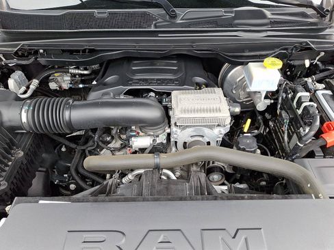 Used 2023 RAM 1500 Big Horn AWD/4WD image 28
