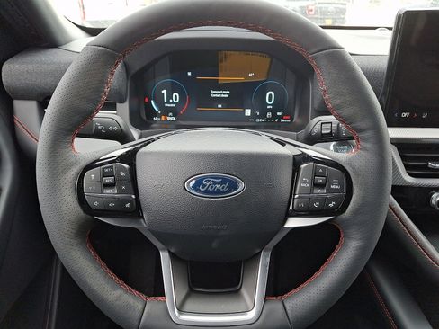 New 2026 Ford Explorer ST-Line w/ ST-Line Street Pack image 15