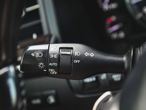 Used 2017 Lexus LX 570 4WD image 24