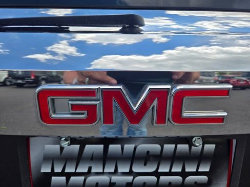 Used 2015 GMC Terrain SLE w/ Convenience Package AWD/4WD image 11