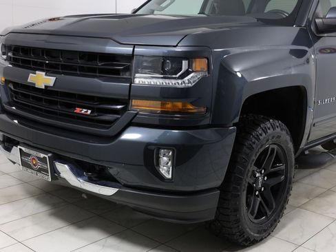 Used 2018 Chevrolet Silverado 1500 LT w/ All Star Edition AWD/4WD image 43