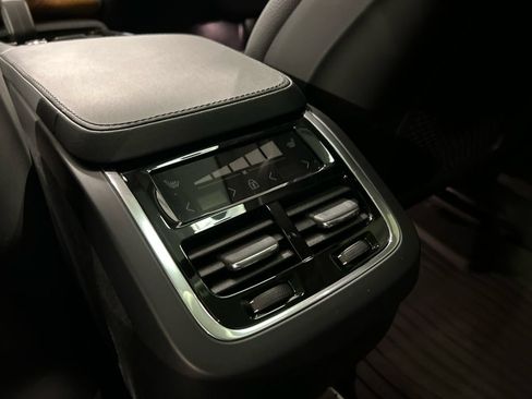 Used 2023 Volvo XC90 B6 Plus w/ Protection Package Premier AWD/4WD image 24