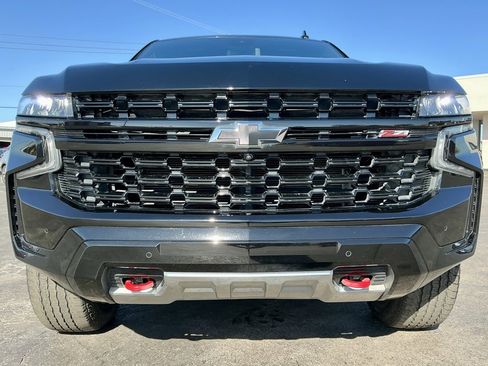 Used 2023 Chevrolet Tahoe Z71 w/ Luxury Package image 9