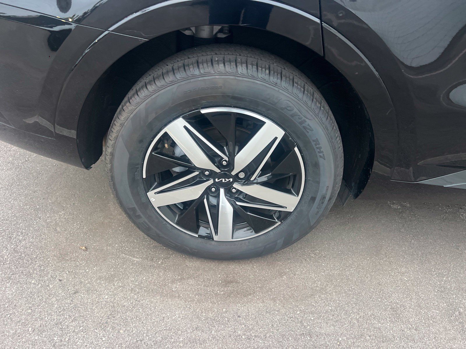 Certified 2023 Kia Sorento S w/ Panoramic Sunroof Package FWD image 7