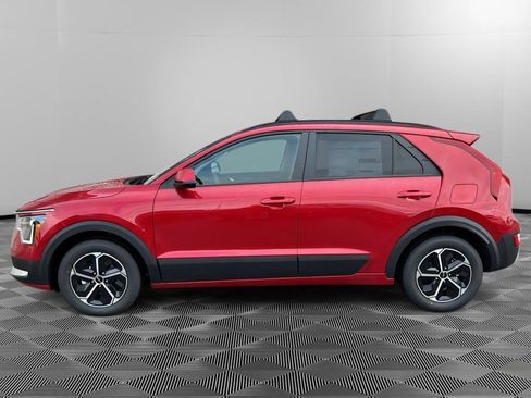 New 2026 Kia Niro LX FWD image 7