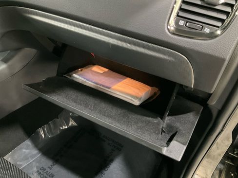 Used 2019 Dodge Durango R/T w/ Technology Group image 18