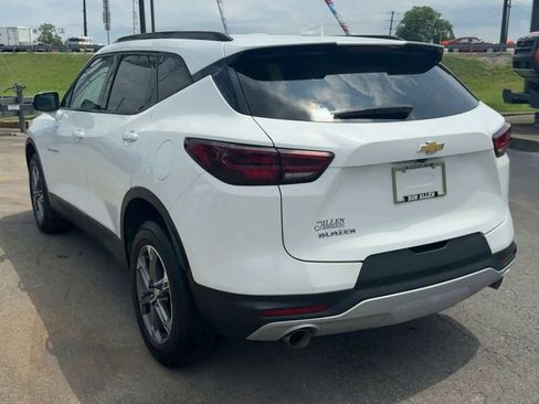 Used 2024 Chevrolet Blazer LT FWD image 5