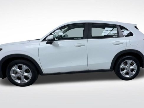 Used 2024 Honda HR-V LX image 5