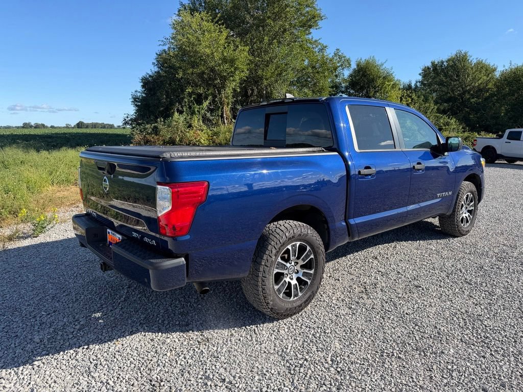 Used 2022 Nissan Titan SV w/ Accessory Utility Package AWD/4WD image 27