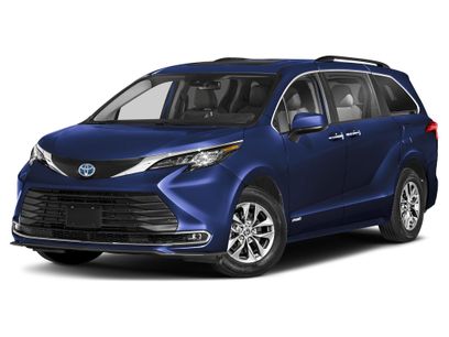 Used 2021 Toyota Sienna XLE