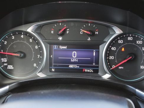 Used 2022 Chevrolet Equinox LT w/ Driver Convenience Package image 24