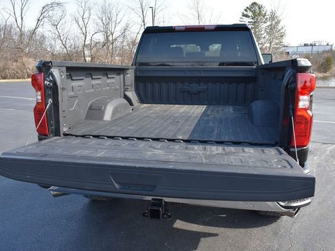 Used 2024 Chevrolet Silverado 2500 LT image 33