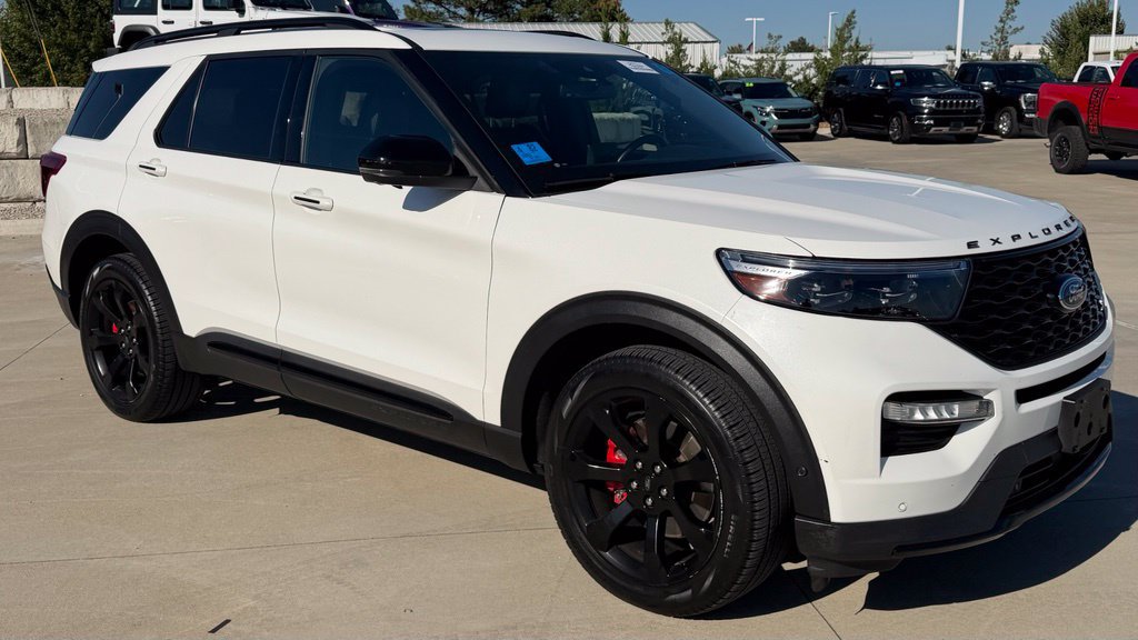 Used 2020 Ford Explorer ST w/ ST Street Pack AWD/4WD image 7