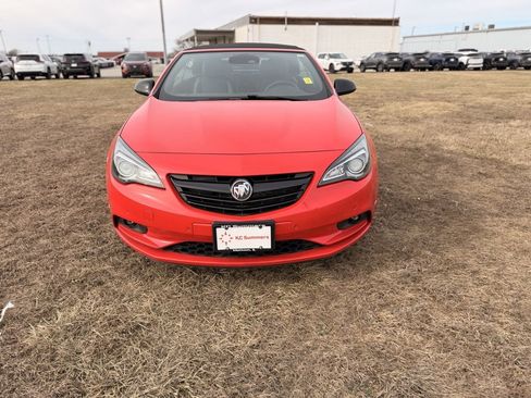 Used 2019 Buick Cascada Sport Touring w/ Dark Effects Package image 2